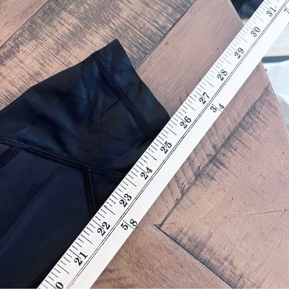 Lululemon Pace Queen Tight Black Blooming Pixie Aquamarine 7/8 Length Size 8 - Picture 9 of 9